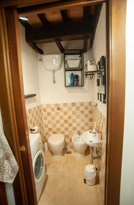 Casa Dell'Oliveto "Parcheggio Gratuito" Lägenhet Narni Exteriör bild