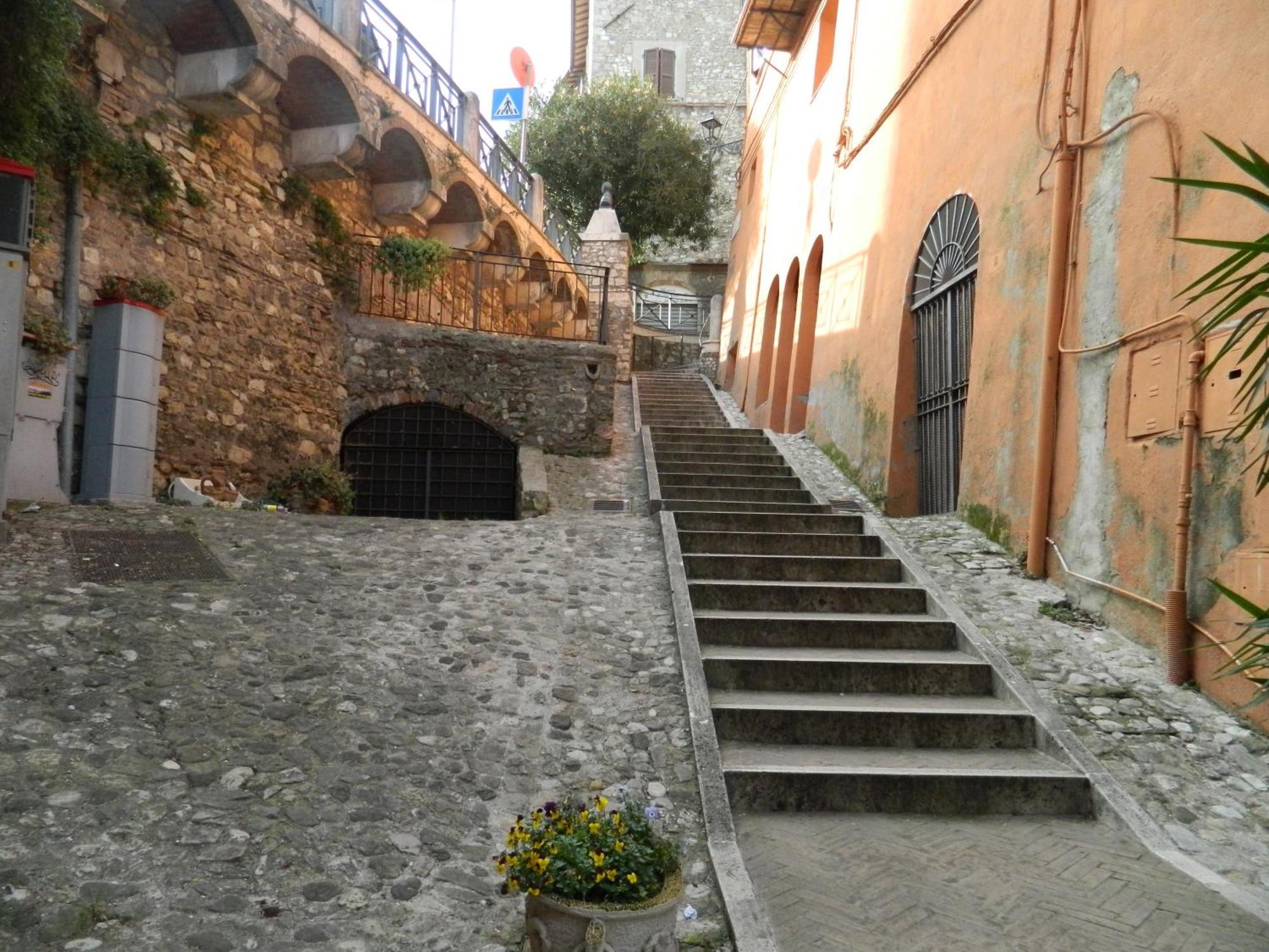 Casa Dell'Oliveto "Parcheggio Gratuito" Lägenhet Narni Exteriör bild